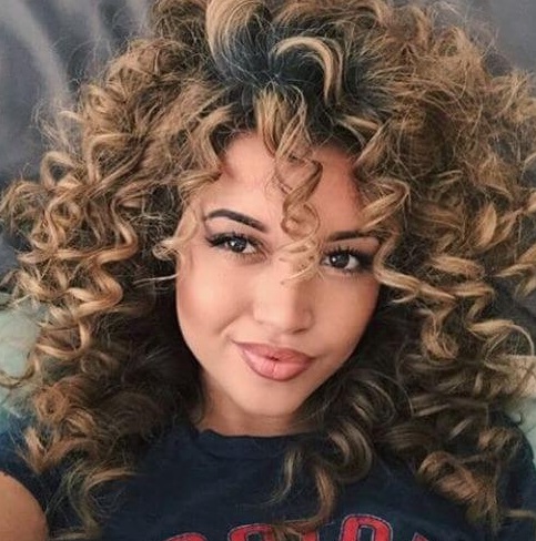 Understanding The Need And Importance Of Curly Hairstyles - EasiChef